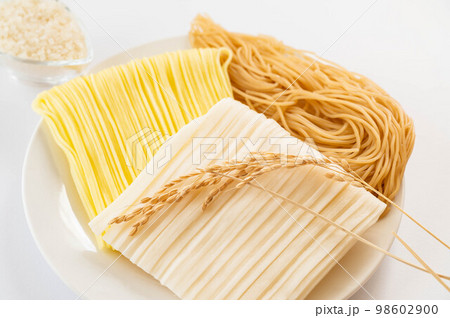 グルテンフリーヌードル 米粉麺 グルテンフリーヌードル 米粉麺 98602900