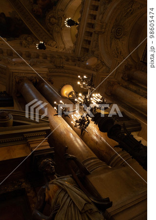Sculpture and lights in Paris Opera hall Sculpture and lights in Paris Opera hall 98605474