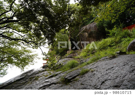 熊野三山、神倉神社、かみくらじんじゃ、熊野、くまの、かみくら、じんじゃ、かんのくら、熊野速玉大社、は 熊野三山、神倉神社、かみくらじんじゃ、熊野、くまの、かみくら、じんじゃ、かんのくら、熊野速玉大社、は 98610715