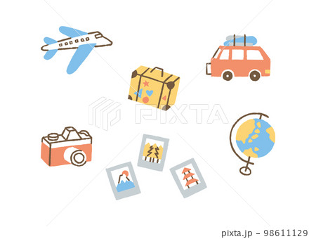 旅行に必要なものたちのセット_色 旅行に必要なものたちのセット_色 98611129