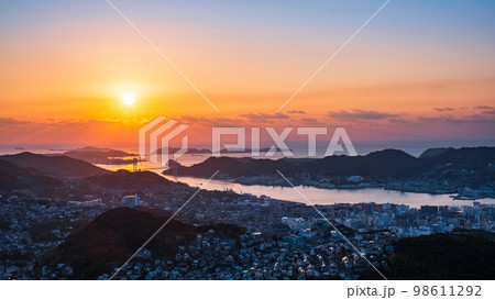 長崎市・夕景 長崎市・夕景 98611292