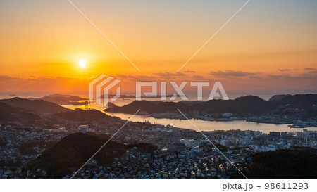 長崎市・夕景 長崎市・夕景 98611293