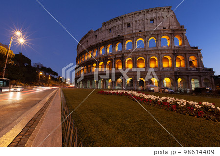 rome, italy, colosseum old ancient building gladiator battle at night. 98614409