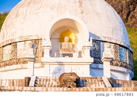 らくだ山周辺風景　(高森平和塔)　(阿蘇郡高森町) 98617883