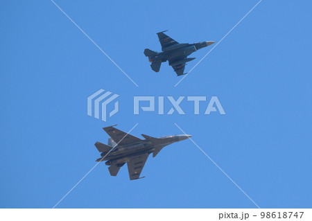航空自衛隊F-2B&インド空軍スホーイSu-30MKI 航空自衛隊F-2B&インド空軍スホーイSu-30MKI 98618747