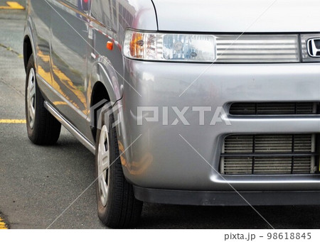 自動車イメージ　ホンダ ザッツのフロントマスク 98618845