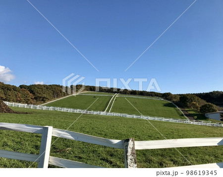 牧場の景色 牧場の景色 98619345