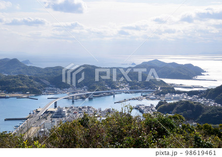 牛深ハイヤ大橋全景 牛深ハイヤ大橋全景 98619461