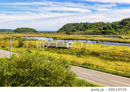 別寒辺牛湿原 (9月　北海道　昼) 98619556