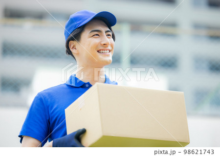 運送スタッフイメージ 98621743