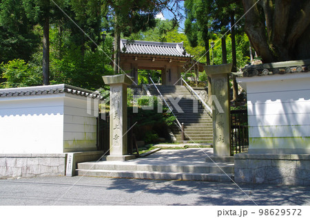 神戸・摩耶山・天上寺・西山門 98629572