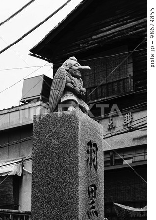 玉島の町並み 羽黒神社のからす天狗 岡山県倉敷市 玉島の町並み 羽黒神社のからす天狗 岡山県倉敷市 98629855