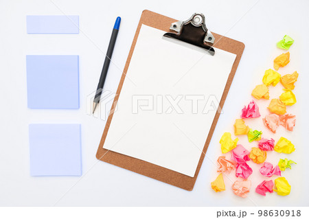 Paper Wraps Placed Around Important Information. Wrinkled Notes Arranged In Circle With Crutial Announcement Inside. Crumpled Memos With Critical Data In. 98630918