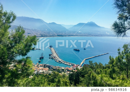 top view of the sea and piers in Alanya 98634916