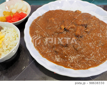 ころしのカレーの美味辛並盛　福岡県筑紫野市二日市中央 98636550