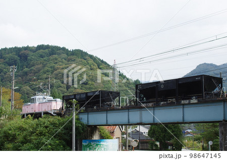 富山地方鉄道 有峰口付近 デキ12021サイド 富山地方鉄道 有峰口付近 デキ12021サイド 98647145