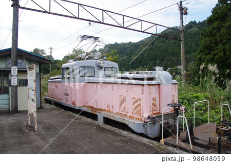 富山地方鉄道 有峰口駅 工事列車デキ12021 98648059