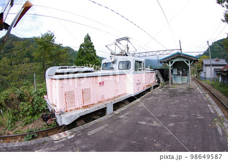 富山地方鉄道 有峰口駅 工事列車デキ12021 98649587
