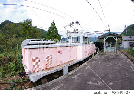 富山地方鉄道 有峰口駅 工事列車デキ12021 98649588