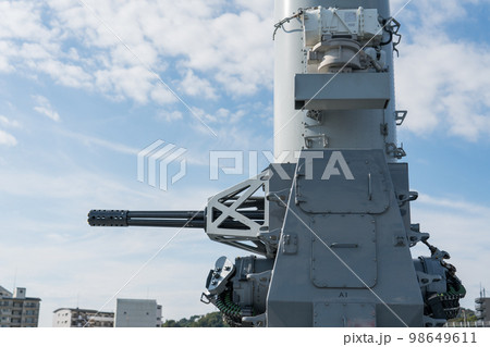 護衛艦いずものファランクスCIWS 98649611