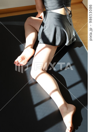 黒いレオタードの女 #2 98653086
