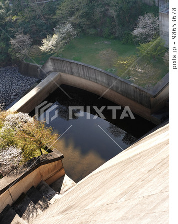 萱瀬ダム（かやぜダム：長崎県大村市） 98653678