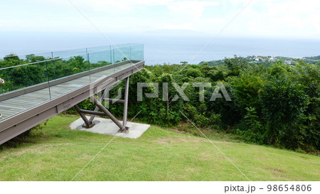 静岡県伊豆 小室山の山頂のカフェ321　9619 98654806