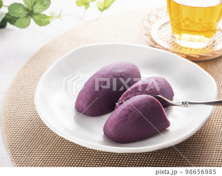 紫芋のスイートポテト 98656985