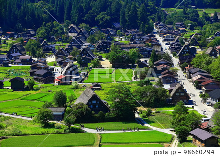 【岐阜県】白川郷城山展望台からの眺望 98660294
