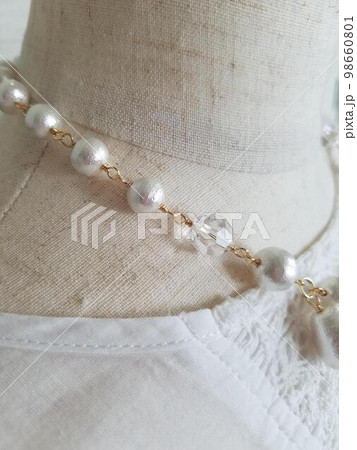 コットンパールのショートネックレス(ゴールド金具) コットンパールのショートネックレス(ゴールド金具) 98660801