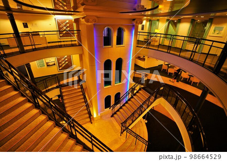 フェリーいしかりのエレベーターと階段 98664529