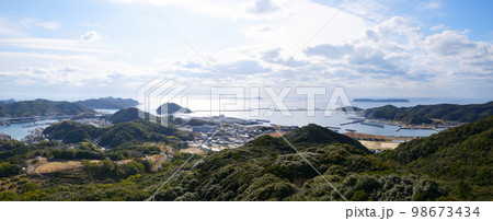 十万山公園展望台より大門港方向を望む 十万山公園展望台より大門港方向を望む 98673434