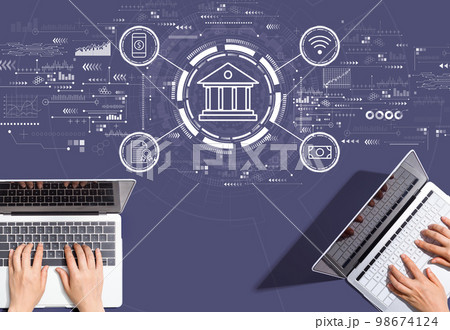 Online banking concept with people working together Online banking concept with people working together 98674124