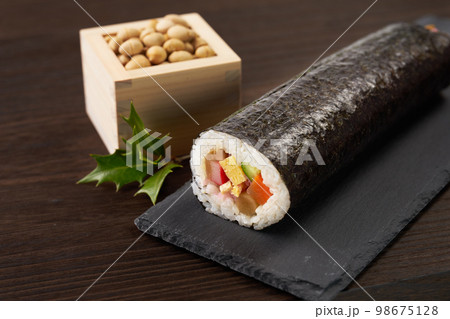 節分 豆まきイメージ 節分 豆まきイメージ 98675128