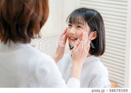 親子 スキンケア 保湿 親子 スキンケア 保湿 98676569