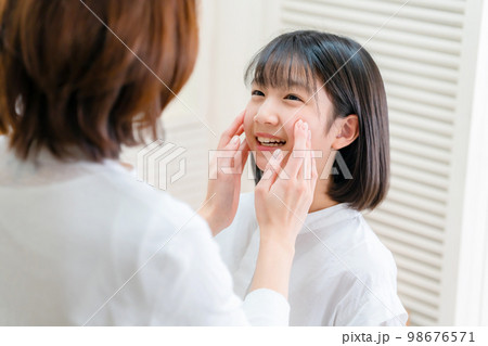 親子 スキンケア 保湿 親子 スキンケア 保湿 98676571