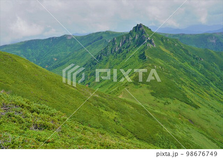 ニセイカウシュッペ山のアンギラス ニセイカウシュッペ山のアンギラス 98676749