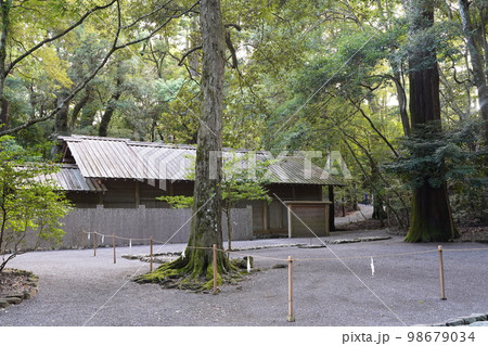 伊勢神宮、いせじんぐう、日本、三重県、伊勢、神社、神宮、じんぐう、天照坐皇大御神、あまてらしますすめ 98679034