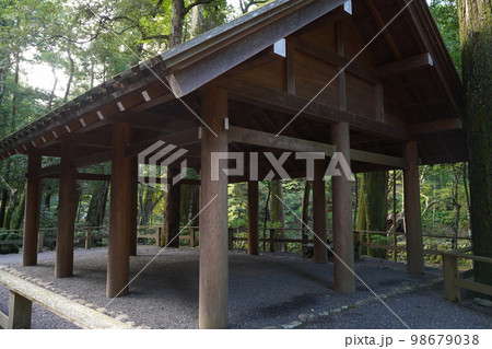 伊勢神宮、いせじんぐう、日本、三重県、伊勢、神社、神宮、じんぐう、天照坐皇大御神、あまてらしますすめ 伊勢神宮、いせじんぐう、日本、三重県、伊勢、神社、神宮、じんぐう、天照坐皇大御神、あまてらしますすめ 98679038