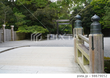 伊勢神宮、いせじんぐう、日本、三重県、伊勢、神社、神宮、じんぐう、天照坐皇大御神、あまてらしますすめ 98679052
