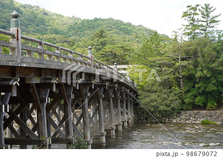 伊勢神宮、いせじんぐう、日本、三重県、伊勢、神社、神宮、じんぐう、天照坐皇大御神、あまてらしますすめ 伊勢神宮、いせじんぐう、日本、三重県、伊勢、神社、神宮、じんぐう、天照坐皇大御神、あまてらしますすめ 98679072