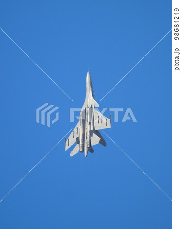 インド空軍スホーイSu-30MKI上昇 インド空軍スホーイSu-30MKI上昇 98684249
