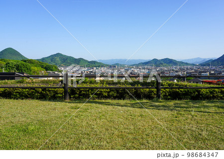 見晴らしの良い如意輪寺公園（香川県高松市） 98684347