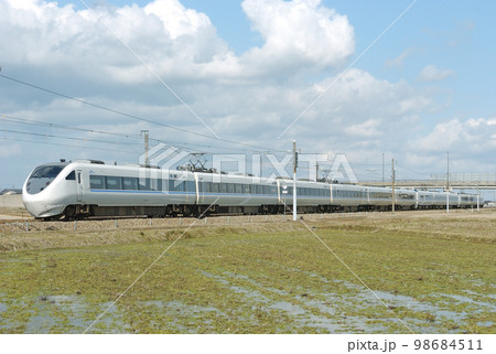 北陸本線　加賀笠間ー美川　JR西日本　681系　T07+T35+T15編成（金沢）　サンダーバード 98684511