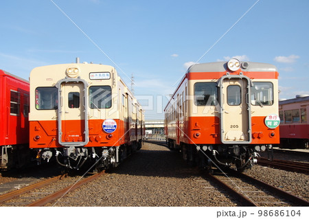 水島臨海鉄道 国鉄型キハ30とキハ20 98686104