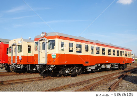 水島臨海鉄道 国鉄型キハ30とキハ20 98686109
