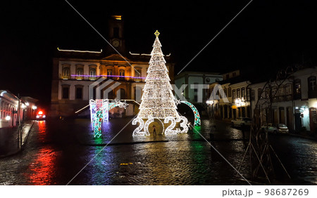 Tiradentes plaza in Ouro Preto, Minas Gerais, Brazil. Nocturnal christmas decoration 98687269