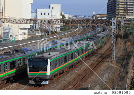 通勤電車　E233系 98691099