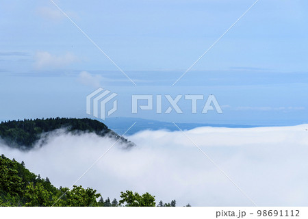雲海の北海道 津別峠 98691112