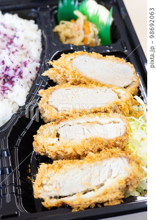 とんかつ弁当 98692063
